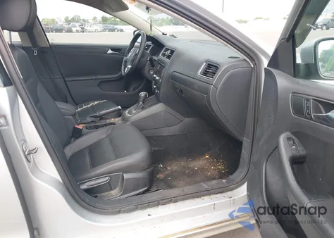 2011 Volkswagen Jetta 2.5L Se z USA, uszkodzony, nr VIN 3VWDZ7AJ8BM328187